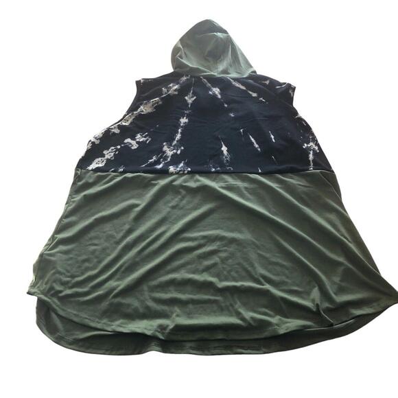 Lularoe  3XL Brittany Hoodie Sleeveless Pullover Geometric Army Green - Picture 2 of 7